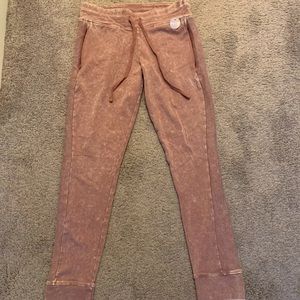 victoria secret PINK leggings medium NEW WITH TAGS!